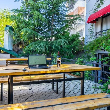 Vera View Hotel Тбілісі Екстер'єр фото