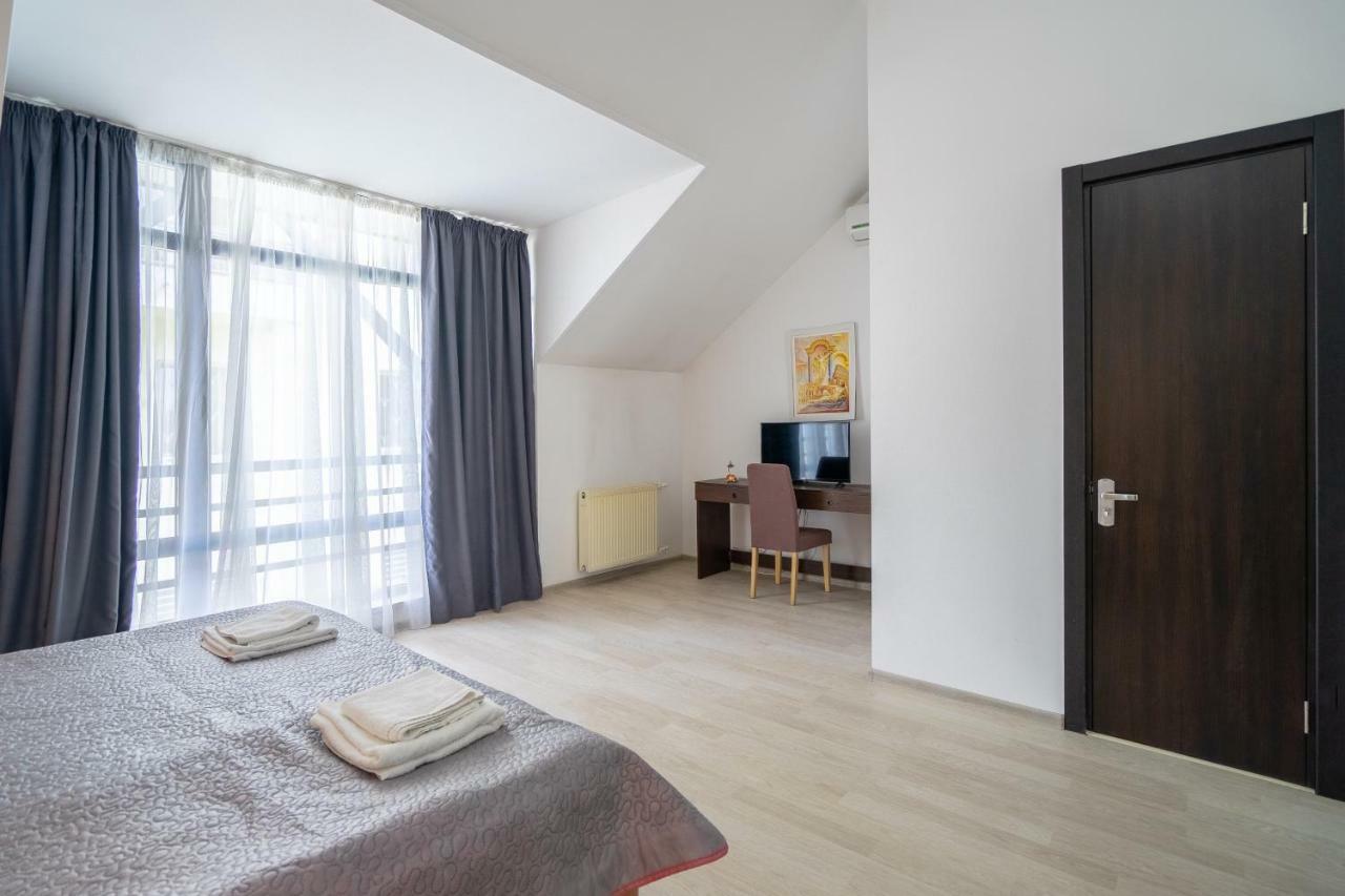 Vera View Hotel Тбілісі Екстер'єр фото