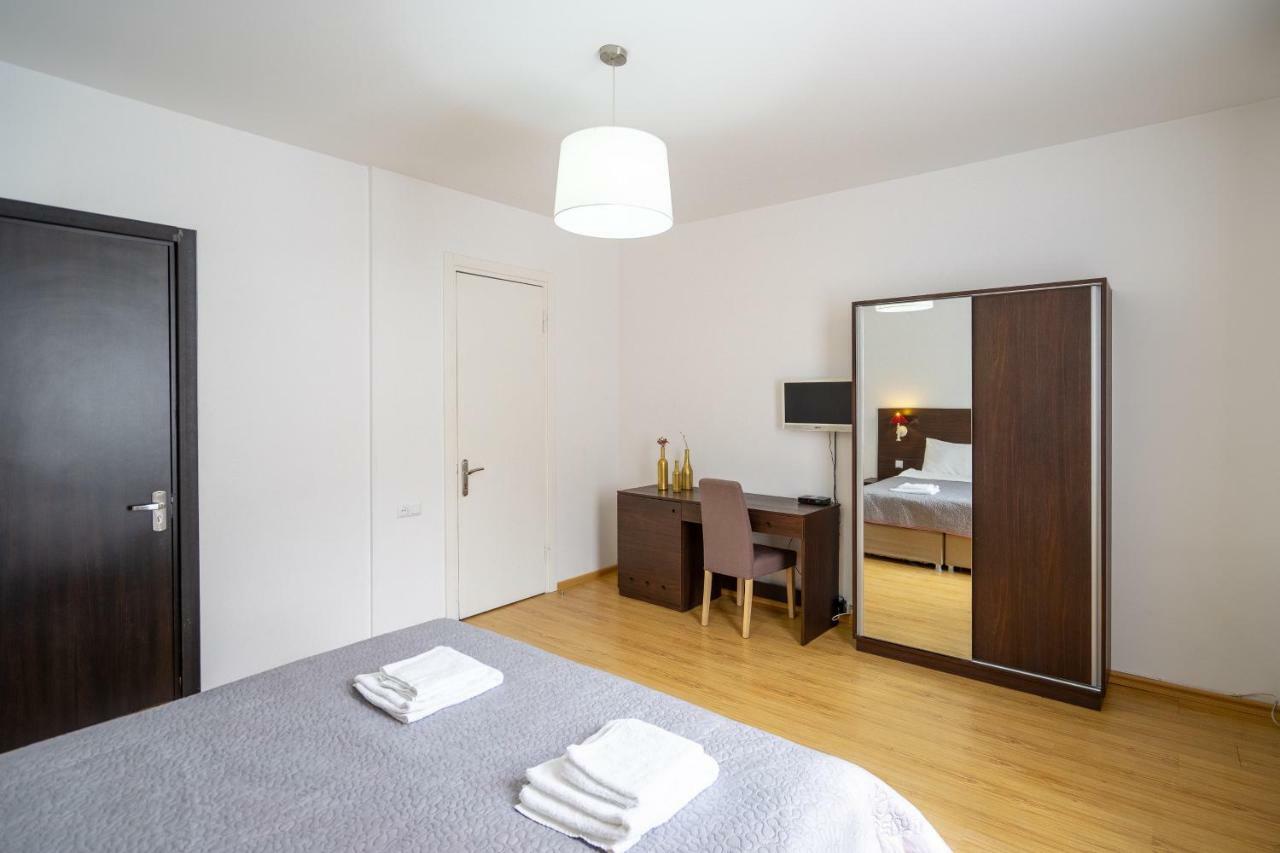 Vera View Hotel Тбілісі Екстер'єр фото