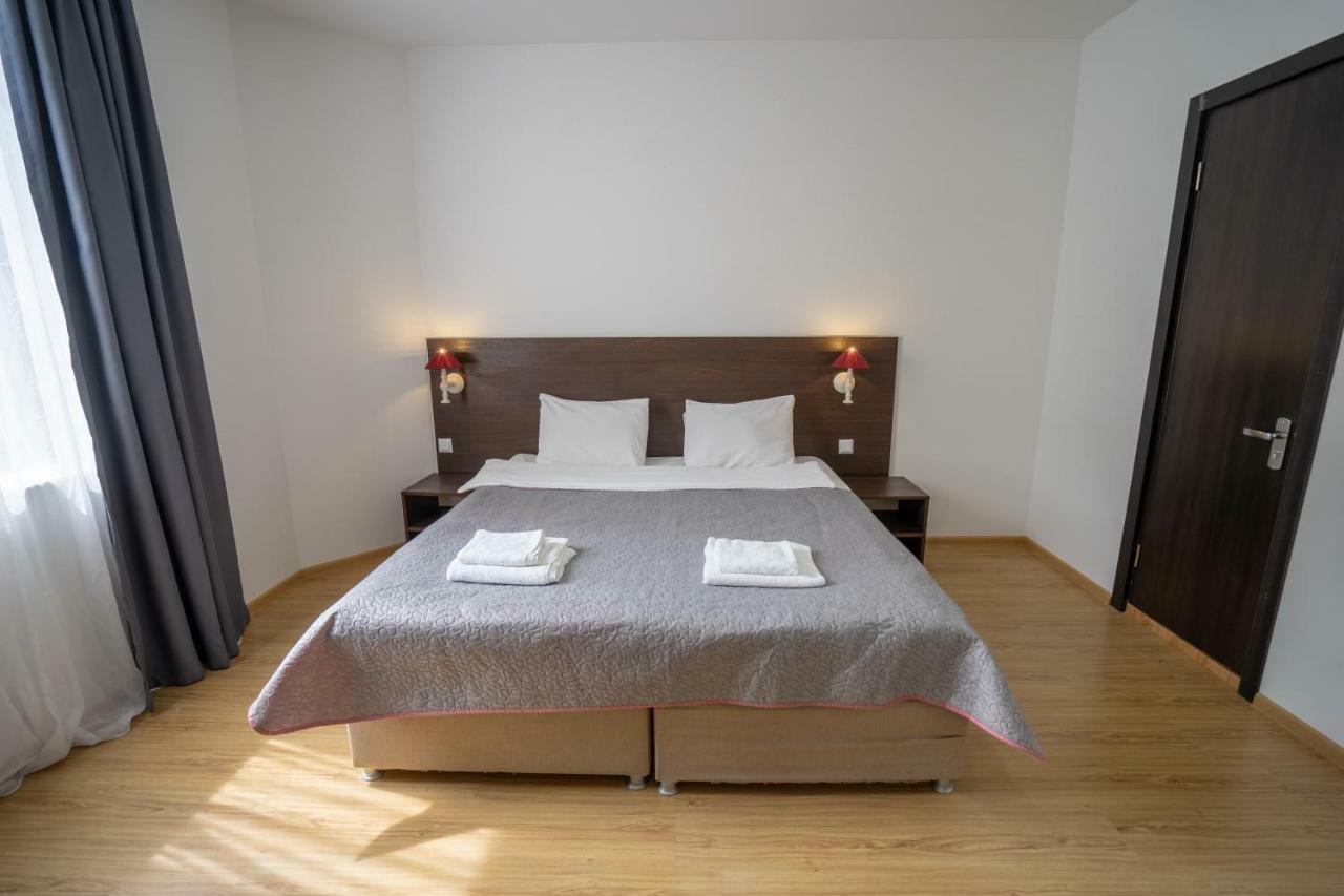 Vera View Hotel Тбілісі Екстер'єр фото