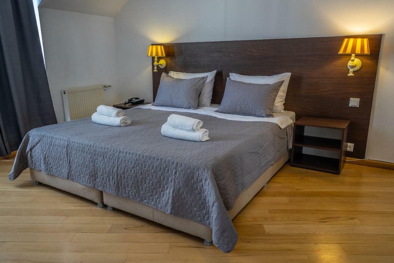 Vera View Hotel Тбілісі Екстер'єр фото