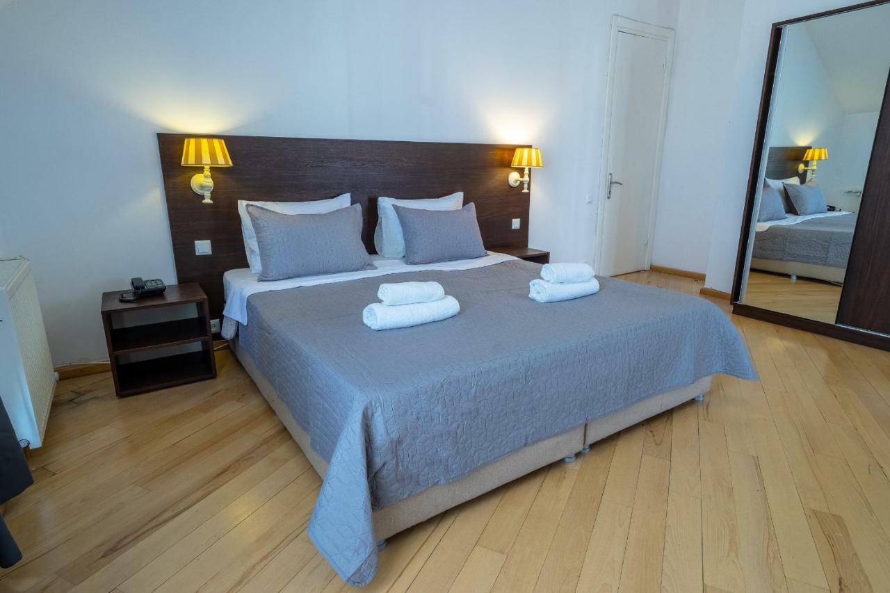 Vera View Hotel Тбілісі Екстер'єр фото