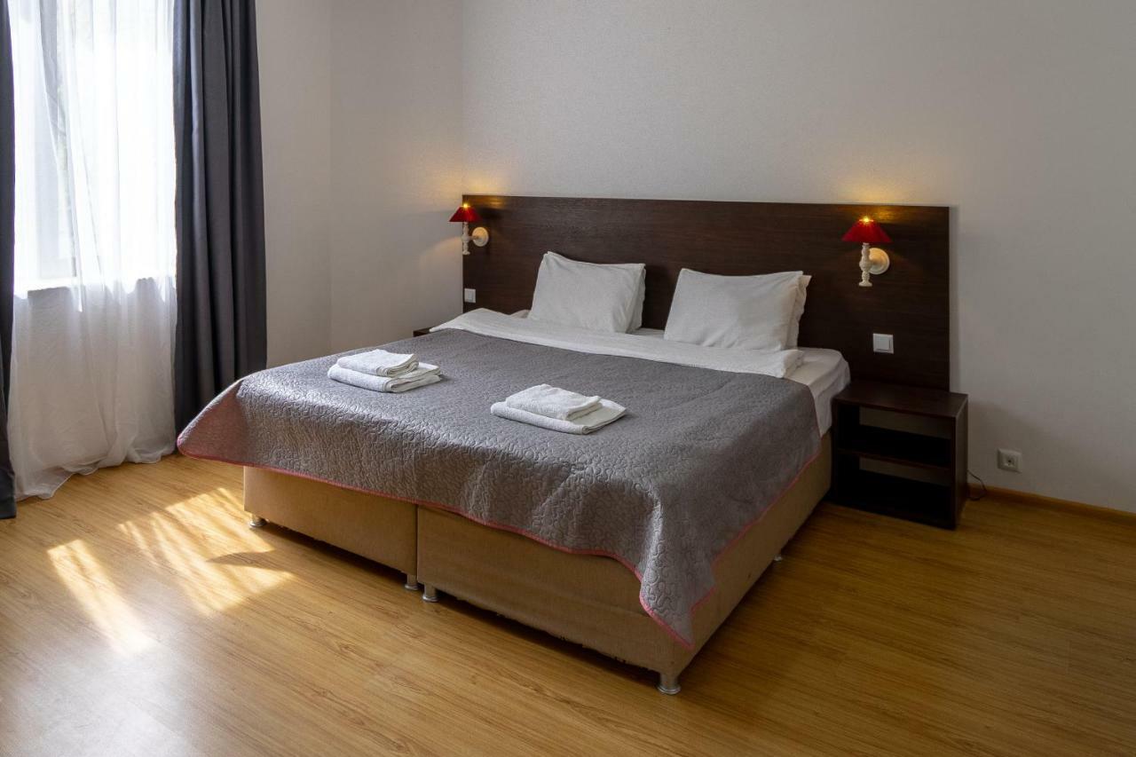 Vera View Hotel Тбілісі Екстер'єр фото
