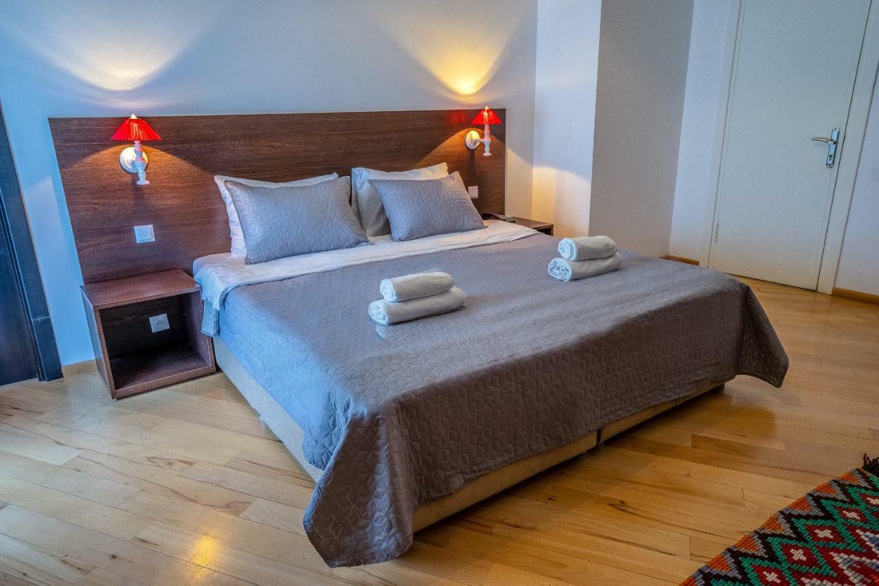 Vera View Hotel Тбілісі Екстер'єр фото